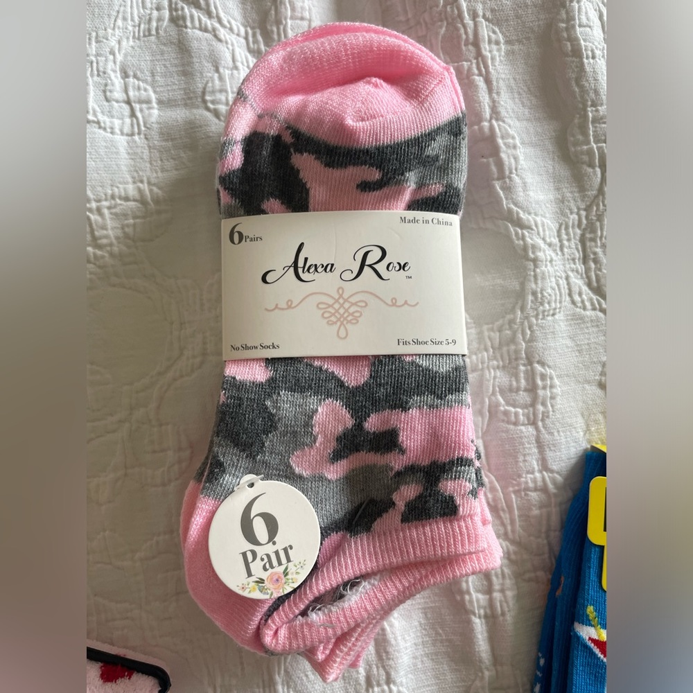 Women’s Assorted Socks - Picture 3 of 4